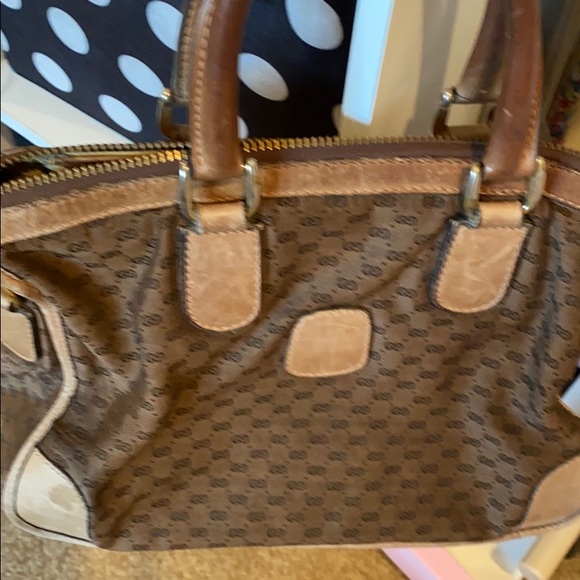 Mini Gucci Handbag - Picture 7 of 11